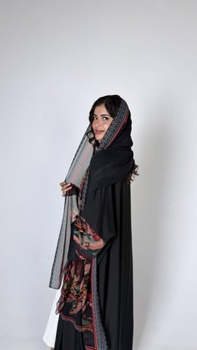 حرير اسود سادة