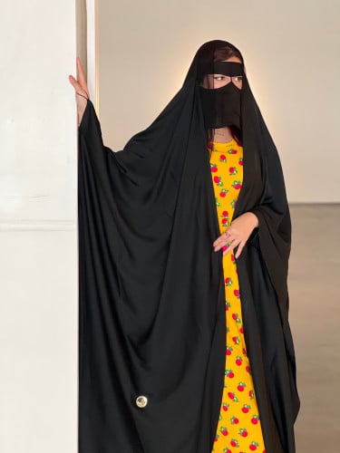 عباية راس حرير