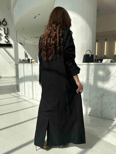 عباية بليزر اسود