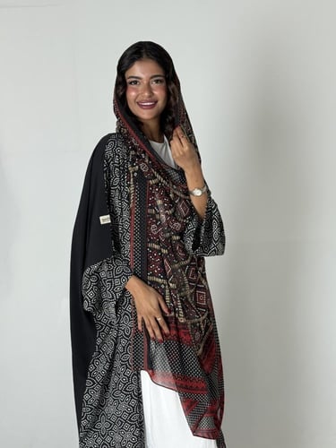 عباية الحرير الاسود 4