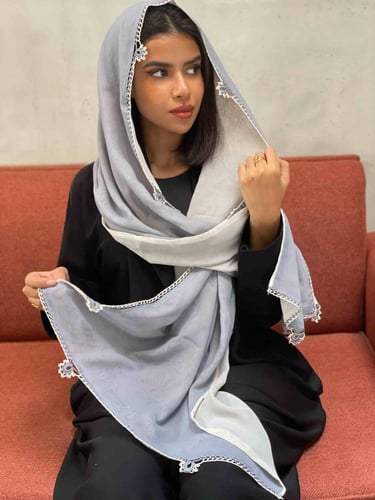 طرح بوال كورشيه - رمادي