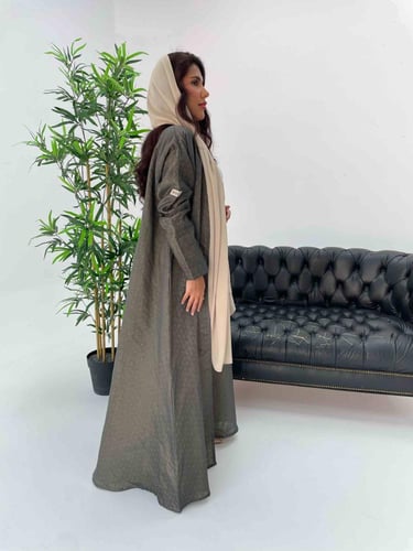 عباية لجين زيتي