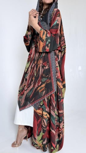 حرير اسود فنون