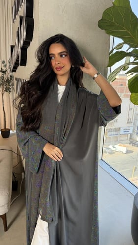 عباية حرير فلورا رمادي