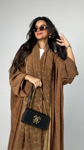 عباية حرير كشميري بني