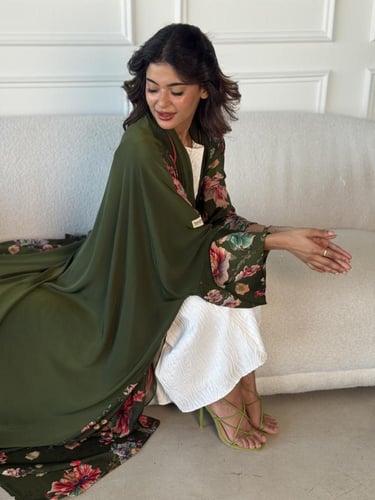 عباية الحرير بالورود اخضر2