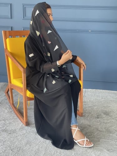 عباية الأشكال الهندسية