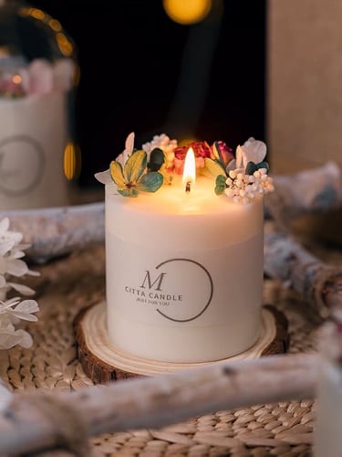 شموع الفصول الأربعة مع غطاء