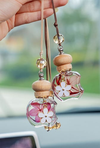 معطر سيارات معلّق