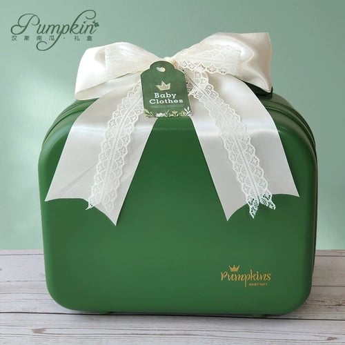 شنطة ملابس المواليد الفارسي