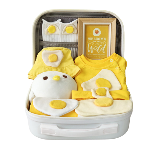 شنطة ملابس المواليد النرجس