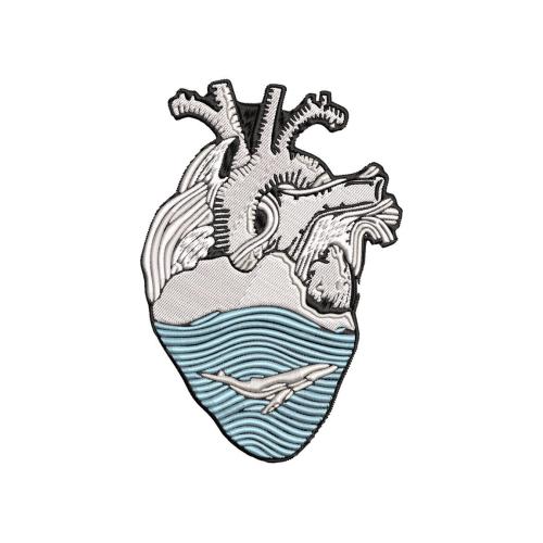 بلوفر قلب بحري