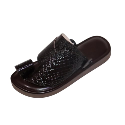 حذاء شرقي وطني