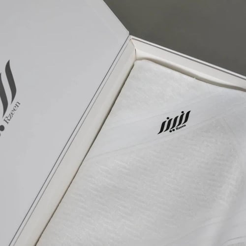 شماغ رزين الابيض 202