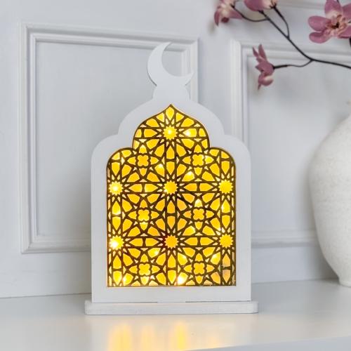 فانوس رمضاني مضيئ