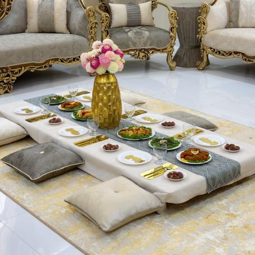 طاولة رمضانية + مفرش قماش فاخر