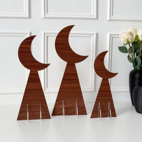 3 هلالات رمضانية بني