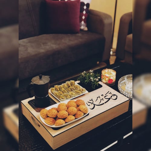 عرض 3 صواني خشبية