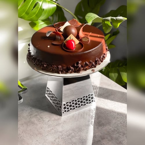 مجموعة فضة : 5 صواني + مبخرة و علبة بخور