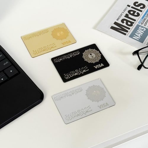 3 كروت بطائق بنكية اسود فضي ذهبي