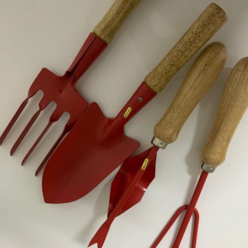 مجموعة أدوات زراعة