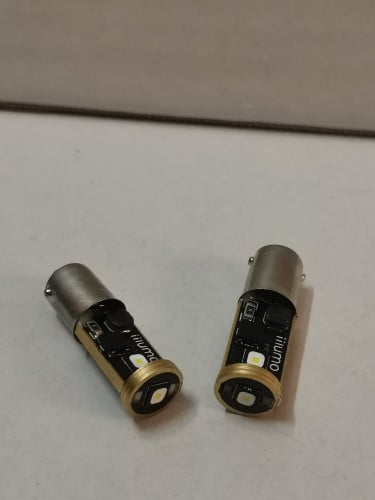 لمبات LED مقاس BA9S و BAX9S و BAY9S و BAW9S