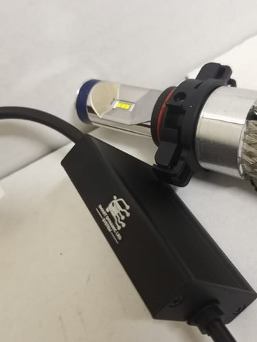 أنوار LED مخصصة للكشافات فقط بجودة عالية جدا بنفس...