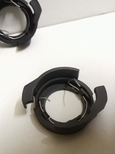 قواعد تثبيت لمبات LED