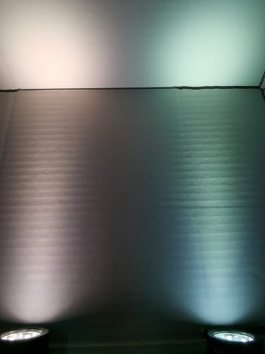 كشاف يدوي حجم وسط بجودة عالية جدا من شركة سوفيرن