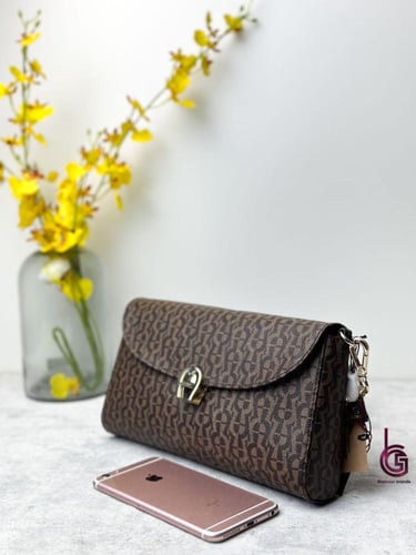 شنطة من اقنر