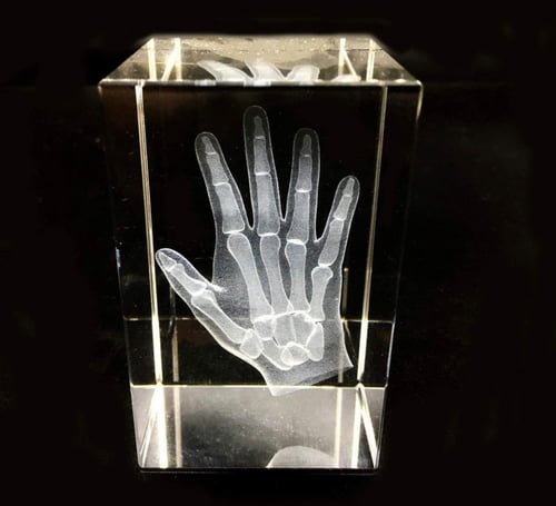 3D Hand Crystal Model