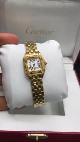 كارتير اطار مربع ذهبي فصوص مقاس وسط وصغير