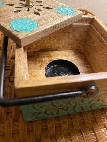 مبخرة هندية يدويه خشب بنقوش حروف عربية