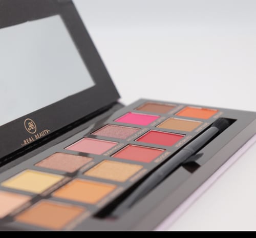 ظل لورا 14 لون