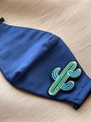 اكسسوار مطرز