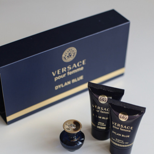 مجموعة عطر ميني فرزاتشي ديلان بلو