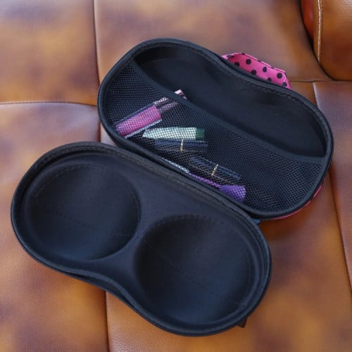 منظمة للملابس الداخلية