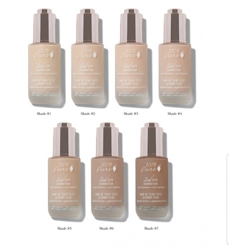 كريم أساس عضوي خفيف على البشرة من 100%PURE