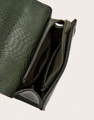 شنطة مربعة / زيتي