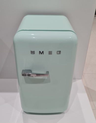 ثلاجة كلاسيكية سميج خضراء 132لتر موديل ( FAB5RPG3G...