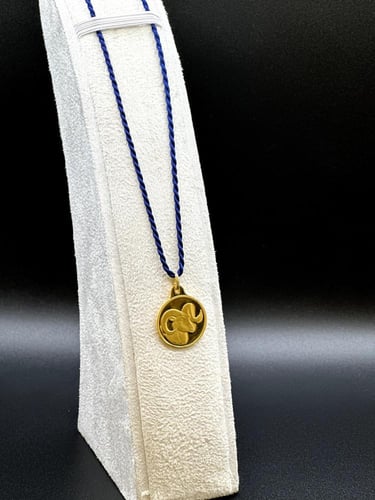 جنيه برج الجدي ذهب بي تي سي عيار 24 بوزن 8.35 غرام...