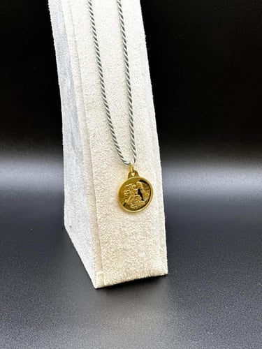 جنيه برج الدلو ذهب بي تي سي عيار 24 بوزن 8.35 غرام...