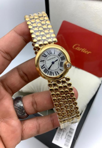 كارتير اطار دائري ذهبي بدون فصوص