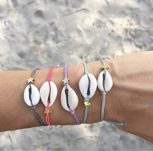 اسوره الصدف مع نجمه ذهبي