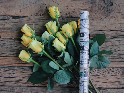 لمنزلك ، لبهجتك - لون أصفر