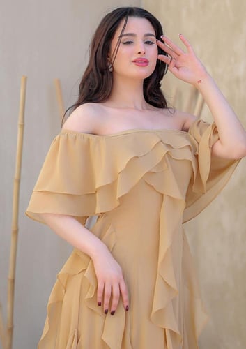 فستان ناعم شيفون أنيق بتصميم أوف شولدر