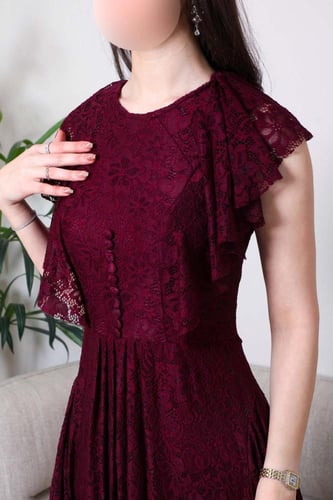 فستان سهرة ناعم دانتيل لون برغندي