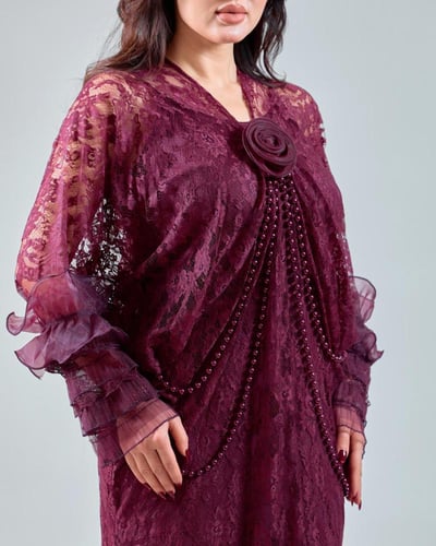 جلابية العيد دانتيل مزينة باللؤلؤ بتصميم فاخر