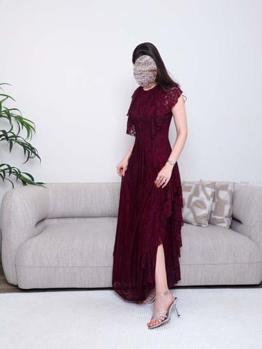 فستان سهرة ناعم دانتيل لون برغندي