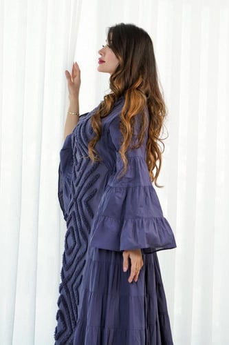 جلابية كويتية لون رمادي مزين بورد ثلاثي الابعاد